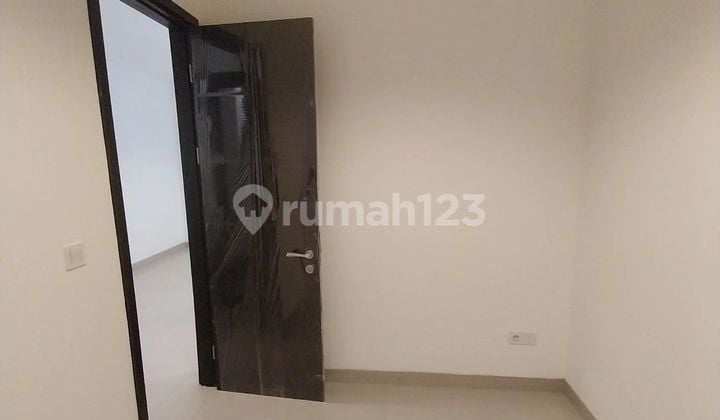 *** Apartemen Green Royal Apartment 2 Kamar Tidur Baru Unfurnished***