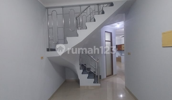 Di Sewakan.rumah.siap Huni.jelambar