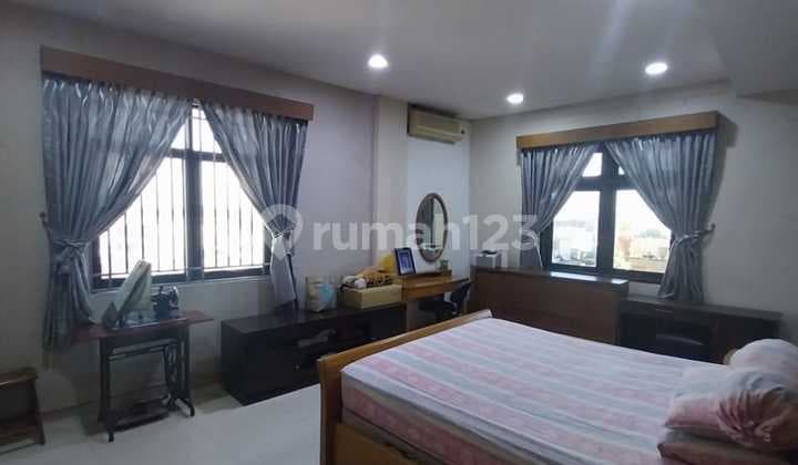 For Sale 3 Shop Houses