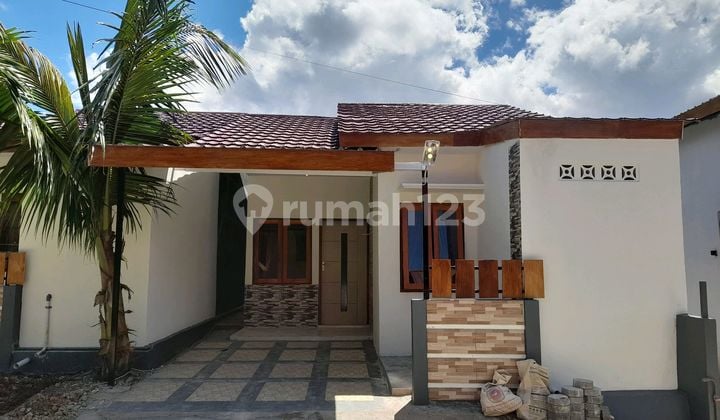 Rumah Baru Jarang Ada Tengah Kota Kupayng