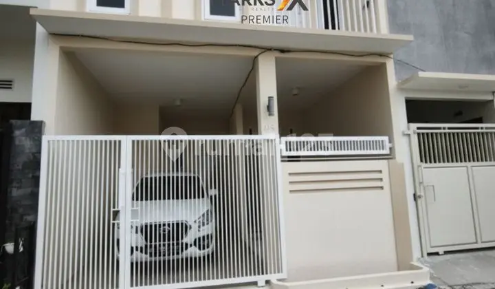 Minimalist Ready-to-Occupy House Steps Away from Suhat Main Road Malang