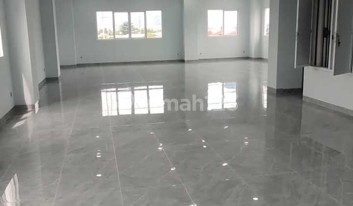Dijual Gedung Bagus dan Strategis di Dewi Sartika, Jaktim