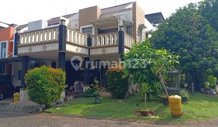 Rumah 3 Lantai di Raffles Hills, Cibubur Jakarta Timur