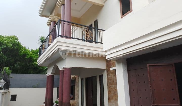 Disewa Rumah Luas Di Cilandak, Jakarta Selatan