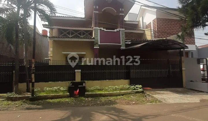 Dijual Rumah Bagus Di Kebayoran Lama, Jaksel