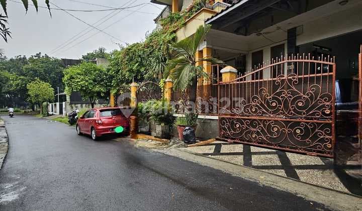 Dijual Rumah Bagus Dan Kos An di Bintaro