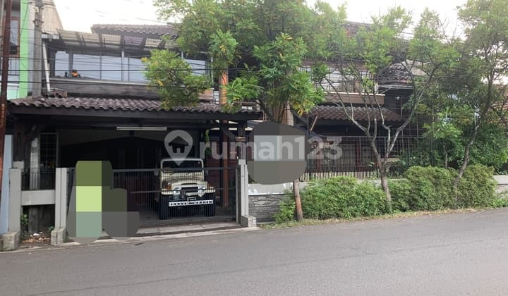 Dijual Cepat Rumah di Mainroad Turangga Cocok Unuk Kantor & Tempat Usaha Lokasi Strategis SHM