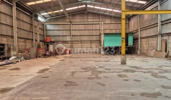 Cheap Warehouse for Rent in Cipondoh