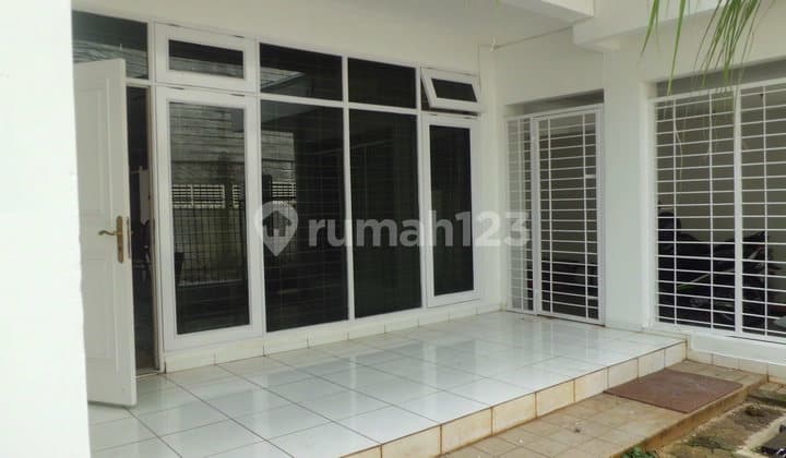 Rumah Praja Dalamt Mall Gandaria ,Danll Pondok Indah ,Lt228m/Lb300m, 3,8 M ( Sn)