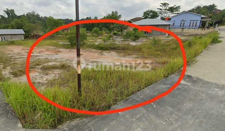 Kav Tanah Jl.kampar 3 Kec Tenayan ,Kota Pekan Baru Lt.240m2 ( 15M X 16 M) 280 Rb /M2-(Sn )