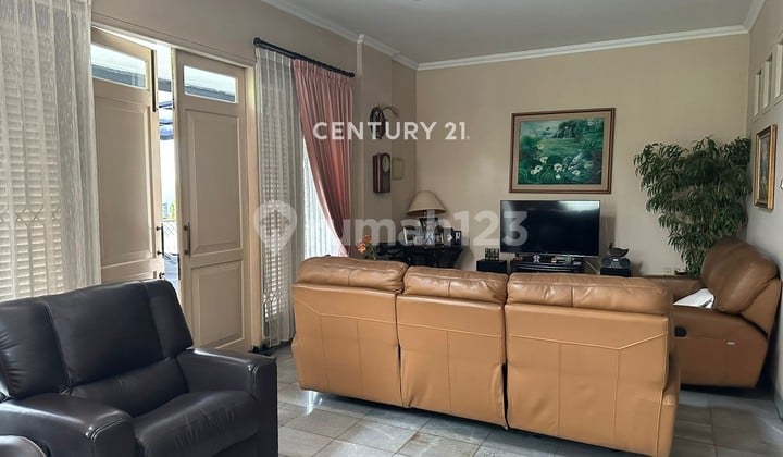 Dijual Rumah di Bintaro Sektor 3 Harga Menarik Lokasi Strategis