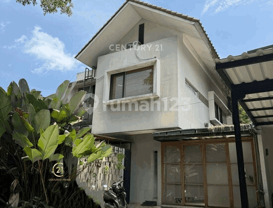 Dijual Rumah di Cluster Ada Pool di Dekat Bintaro Mal Exchange