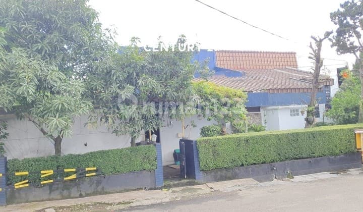 Strategic Area House in Bandung Rr 17650