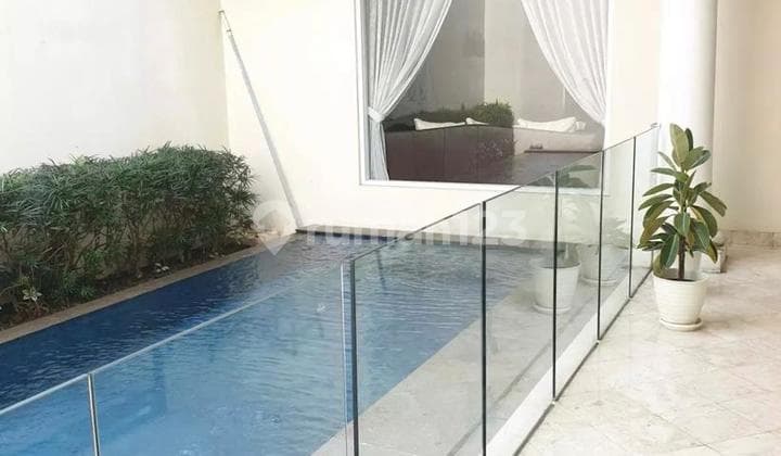 Rumah Mewah 2 Lantai Dengan Kolam Renang di Pondok Indah
