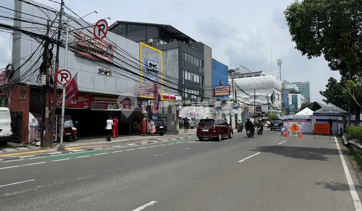 Commercial Land / Old House For Rent, Strategic Business Location
