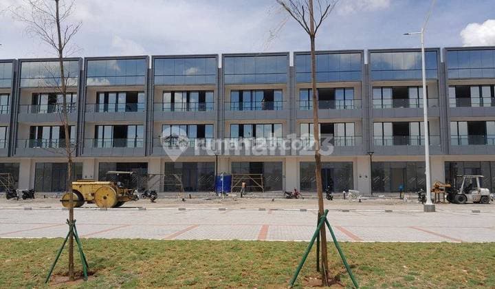 Ruko Soho Ebony Rodeo Drive Uk 8x15 3 Lantai