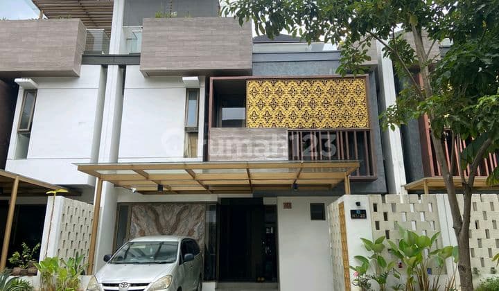 For Quick Sale: Puri 11 Heritage House, 9 meters wide, 3 floors