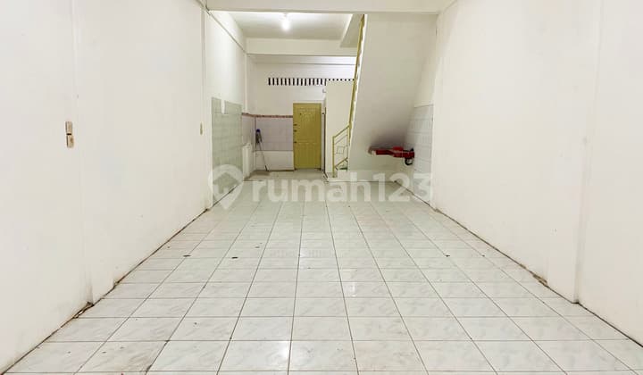 JUAL RUMAH MURAH SIAP HUNI DALAM KOMPLEK DI JALAN MANDALA