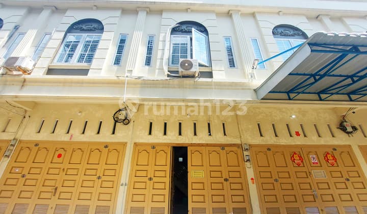 Affordable house in Kopel Indah Complex, strategic Katamso location!