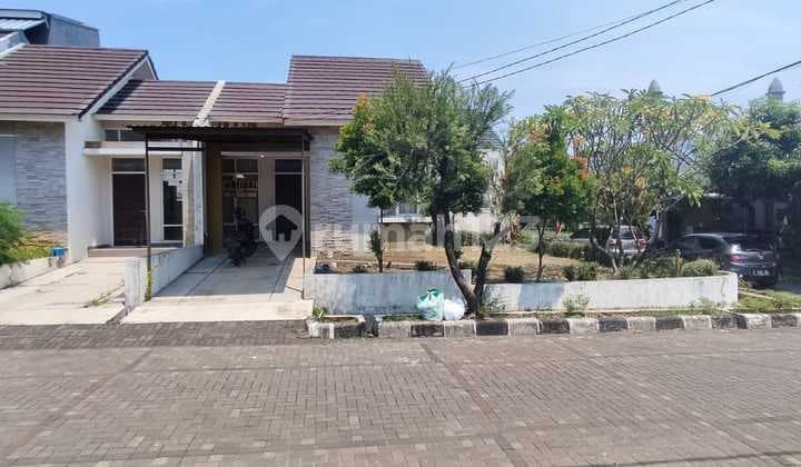 DIjual Rumah Hook Luas 156m² di Bukit Cimanggu – SHM & Nego Langsung