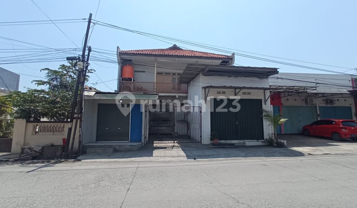 For Sale: House & Business Place in North Semarang For Sale: House & Business Place in North Semarang