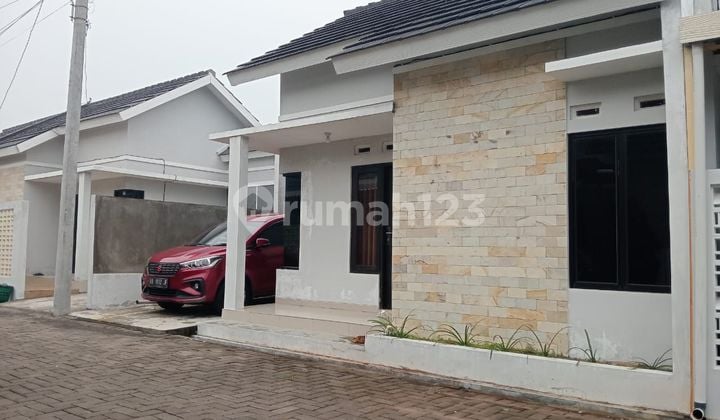 Rumah baru asri dan nayaman di lokasi strategis gentan