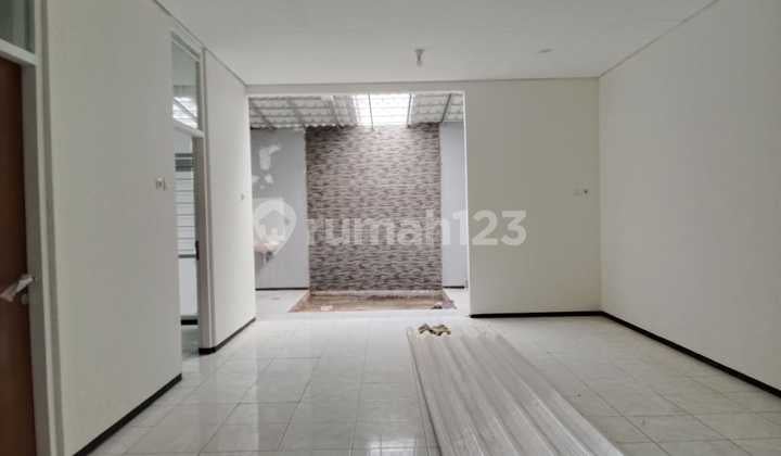 Rumah Bagus Siap Huni Sumber sari Indah Nyaman Dan sejuk