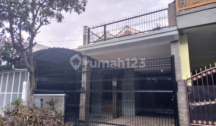 Rumah Siap Pakai di Jl Kalijati Antapani Bandung