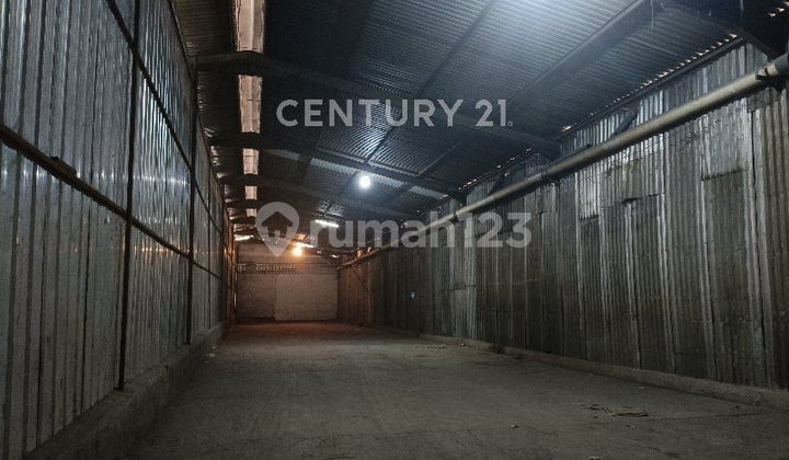 Gudang Moh Toha Akses Container 40, Tidak Jauh Dr Pintu Tol