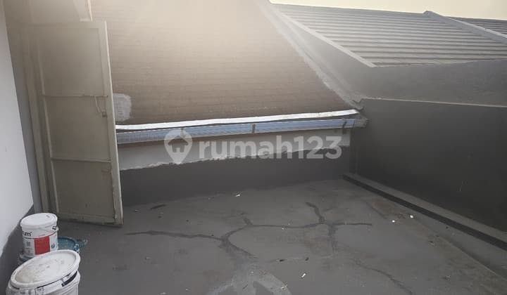 Ruko.main.road.mekar.wangi