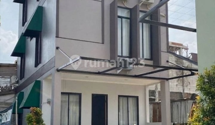 Rumah Dijual 3 LT, Jatipadang, Jaksel Dekat Stasiun Tanjung Barat