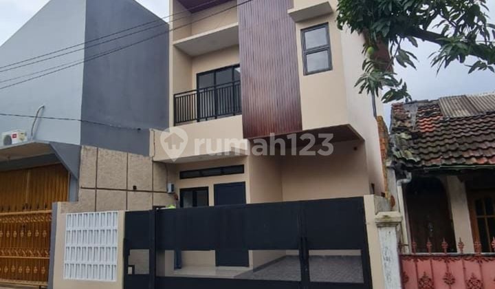 Rumah Baru Dijual Murah 2 LT. Vila Indah Permai, 7 Menit Stasiun Bekasi