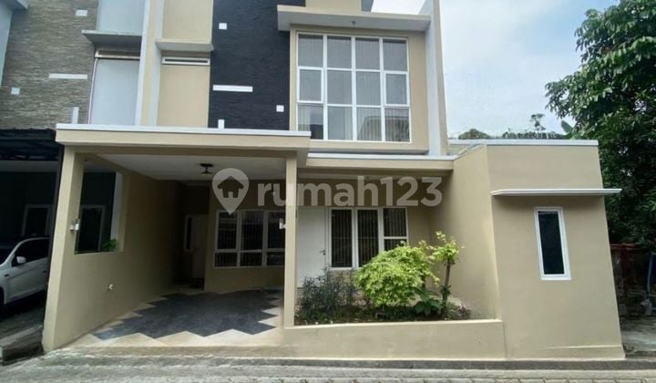 Cheap House for Sale 2 Floors, Pondok Kelapa, East Jakarta, Near Becakayu Toll Road