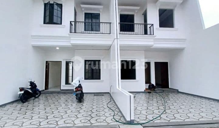 Rumah dijual Mewah Murah Jatimakmur, Bekasi dekat Mal Pondok Gede