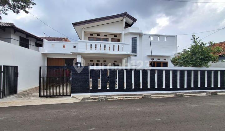 Rumah Dijual Murah, Luas 2 Lt. Pondok Kelapa, Jakarta Timur, SHM