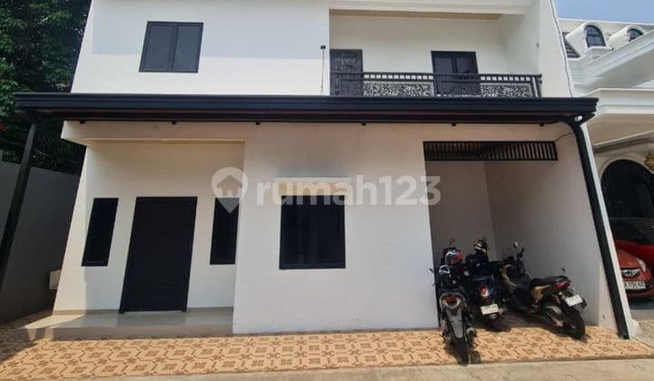 House for Sale 2 Floors, New Jaticempaka Bekasi Near Jatiwaringin Toll