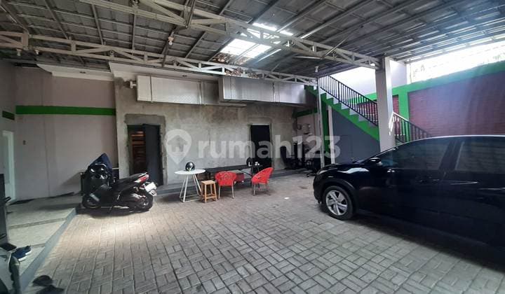 Rumah Komersial Untuk Studio Musik Dan Gudang Di Duren Sawit