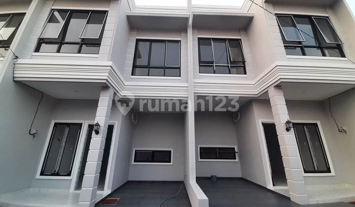 Cluster Baru Exclusive 3 Lantai Akses Jalan Angkot Dekat Kalibata