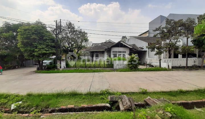 Rumah Pulo Permata Sari Hoek Hadap Timur Depan Masjid Aman Nyaman