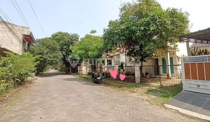 Rumah Belakang Kota Wisata Cibubur 10 Menit ke Pintu Tol