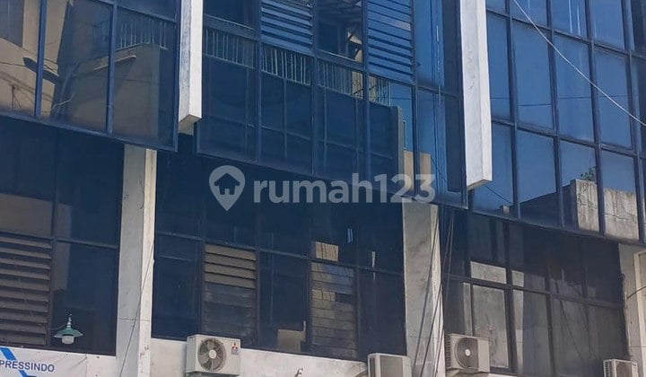 Dijual Ruko 4 Lantai di Jl Gemblongan Surabaya - The Edge