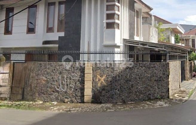 Dijual dan disewakan rumah siap huni di Benda panglima polim kebayoran baru