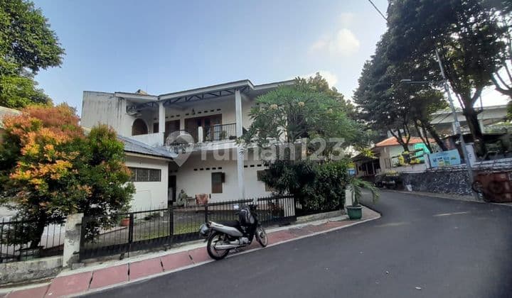 Dijual Rumah Cocok Untuk Kosan di Bendungan Hilir Jakarta Pusat