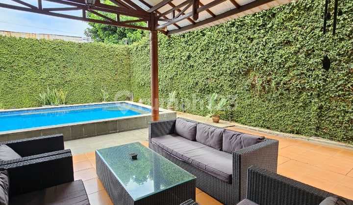 Dijual Rumah Semi Furnished Di Jl .ABDUL Majid Raya Cipete Kebayoran Baru Jakarta Selatan