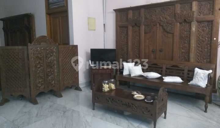 For Sale: Move-In Ready House, Ideal for Business in Ahmad Dahlan, Kebayoran Baru, South Jakarta