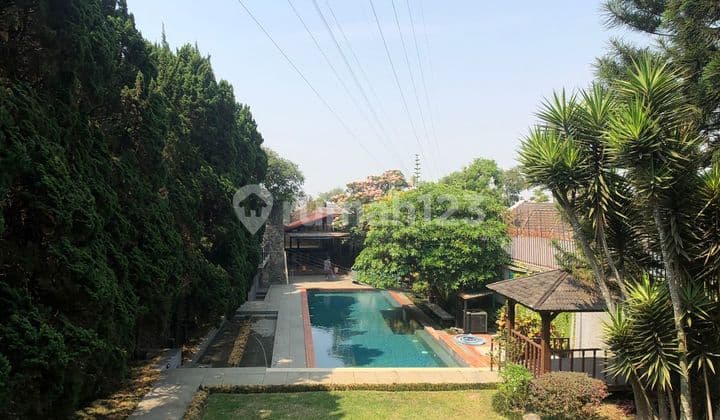 Rumah Rasa Villa Padasaluyu