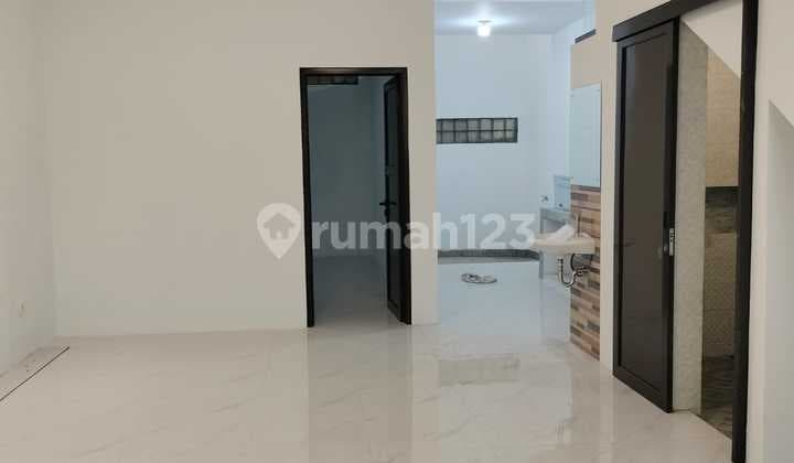 2 Unit Rumah Baru Modern Minimalis Kopo Permai