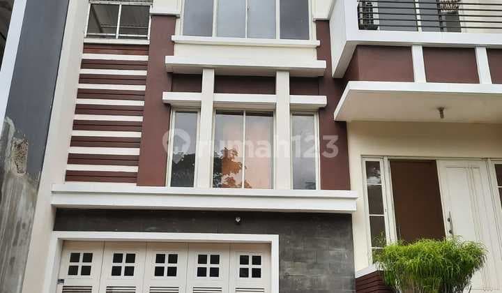 For Rent: Golf Crown Cluster Pik Uk 200 House