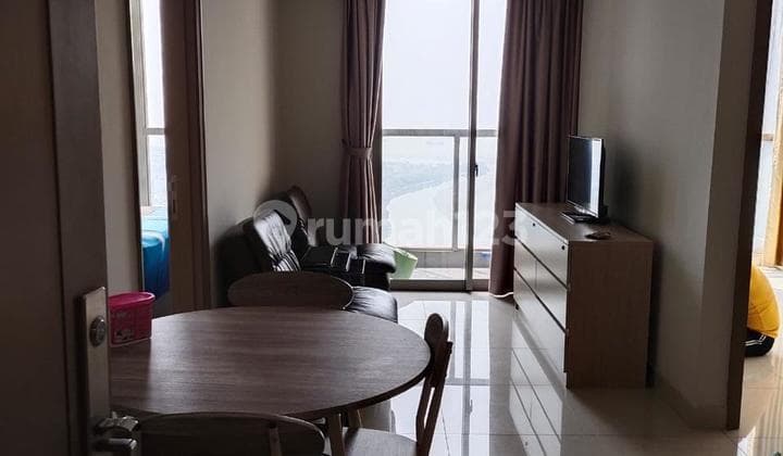 Disewakan Apartemen Gold Coast Pantai Indah Kapuk 2 Bedroom Furnished