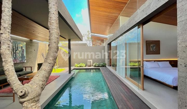 Villa Modern Minimalis 2 Br Kawasan Villa Dekat Pantai Di Kayu Tulang Canggu